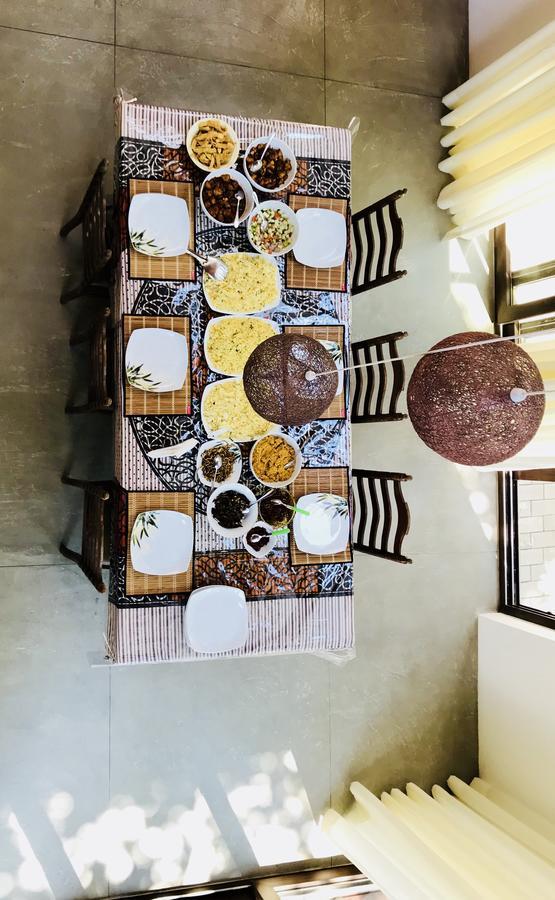 M&M Residence Kandy Ngoại thất bức ảnh