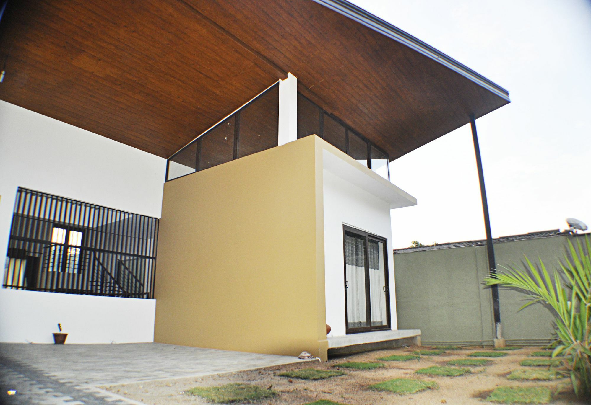 M&M Residence Kandy Ngoại thất bức ảnh